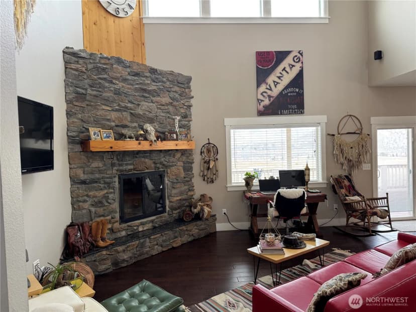 Property photo for 93 Pilot Wheel Rd, Tonasket photo 7