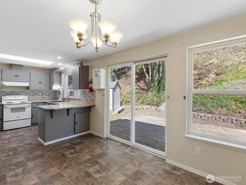 Property photo for 18027 121st Street Ne, Arlington photo 5