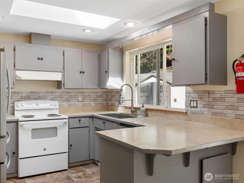 Property photo for 18027 121st Street Ne, Arlington photo 6