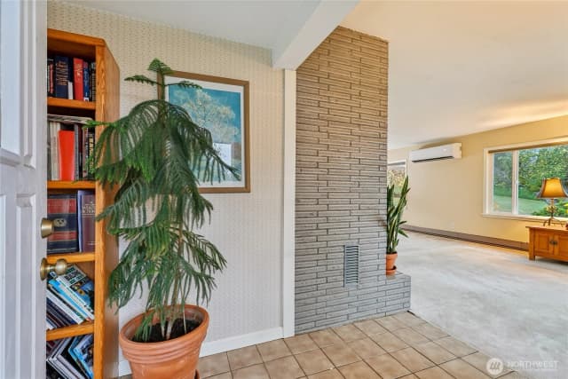 Property photo for 18815 Clarence Ave, Stanwood photo 4