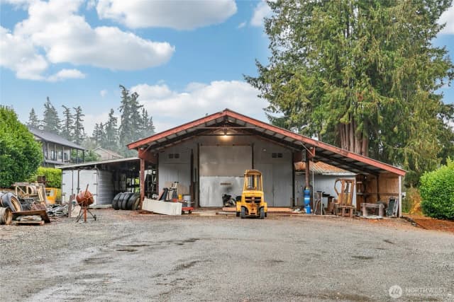 Property photo for 18815 Clarence Ave, Stanwood photo 3