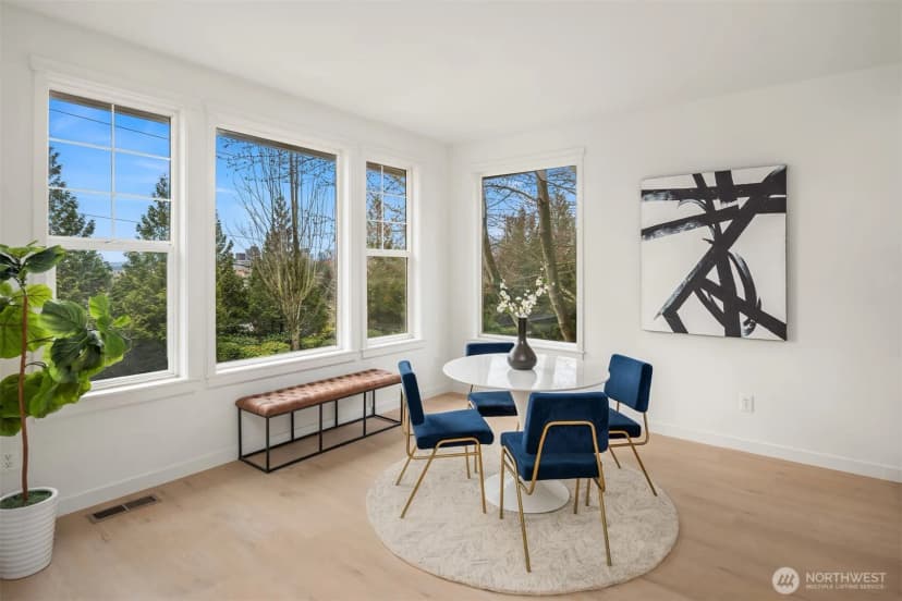 Property photo for 12226 Ne 24th Street #112, Bellevue photo 10