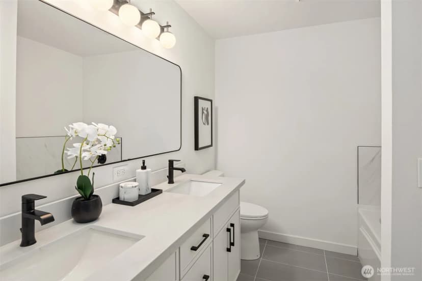 Property photo for 12226 Ne 24th Street #112, Bellevue photo 18