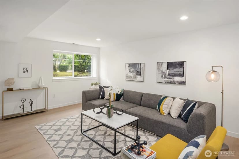 Property photo for 12226 Ne 24th Street #112, Bellevue photo 23