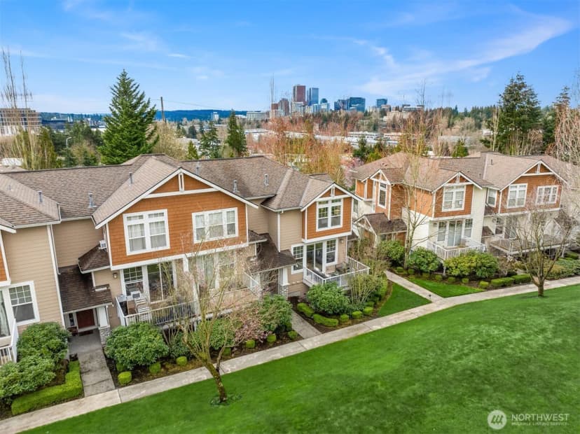 Property photo for 12226 Ne 24th Street #112, Bellevue photo 27