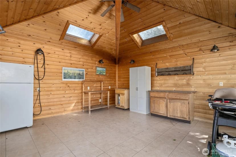 Property photo for 4131 Manastash Road, Ellensburg photo 26