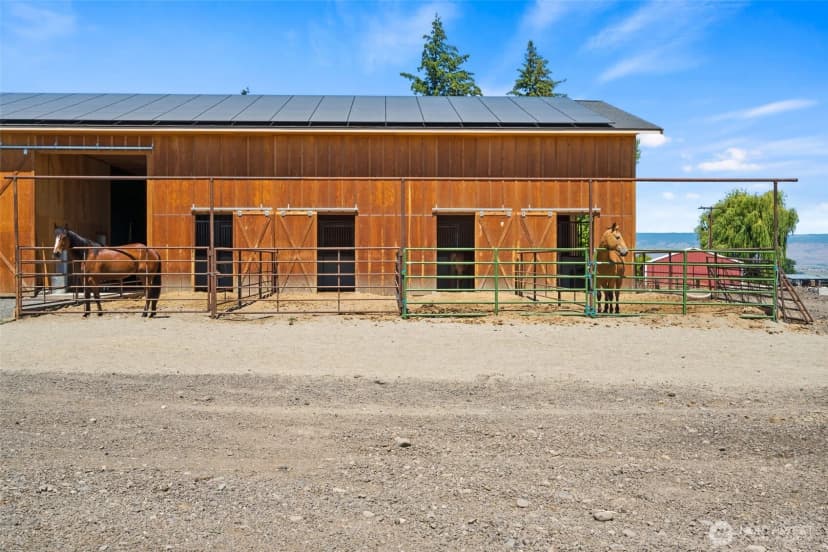 Property photo for 3644 Hanson Road, Ellensburg photo 28