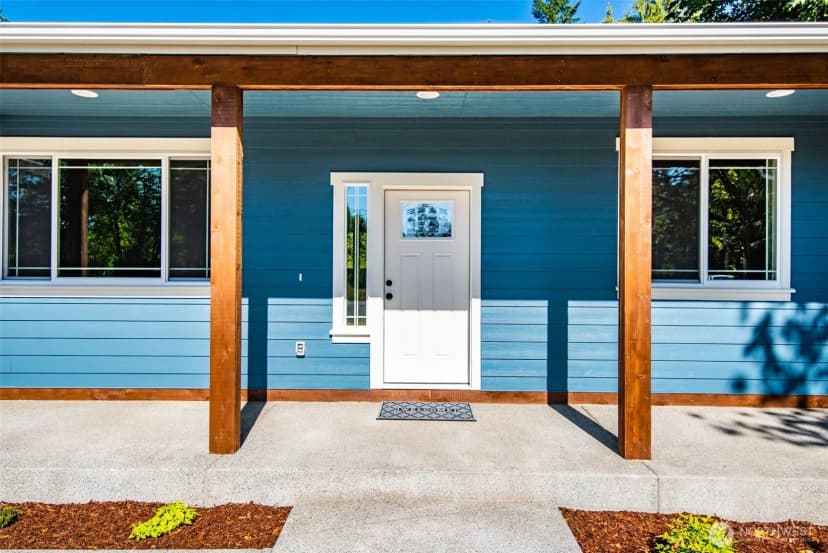 Property photo for 716 Tipsoo Loop S, Rainier photo 3