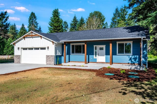 Property photo for 716 Tipsoo Loop S, Rainier photo 2