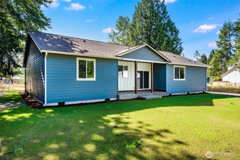 Property photo for 716 Tipsoo Loop S, Rainier photo 30