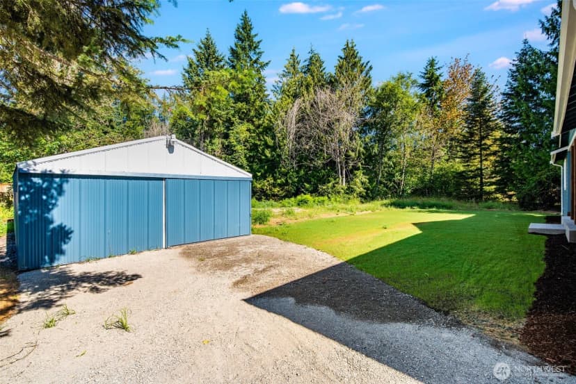 Property photo for 716 Tipsoo Loop S, Rainier photo 33
