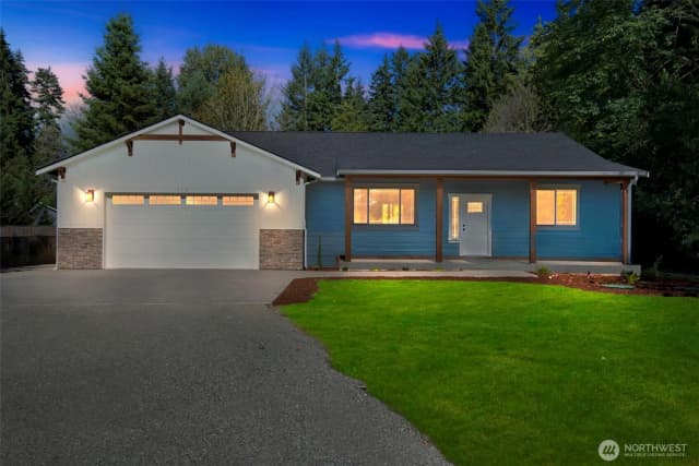 Property photo for 716 Tipsoo Loop S, Rainier