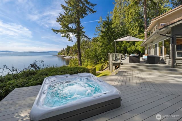 Property photo for 53 Smugglers Cove Road, Friday Harbor photo 2