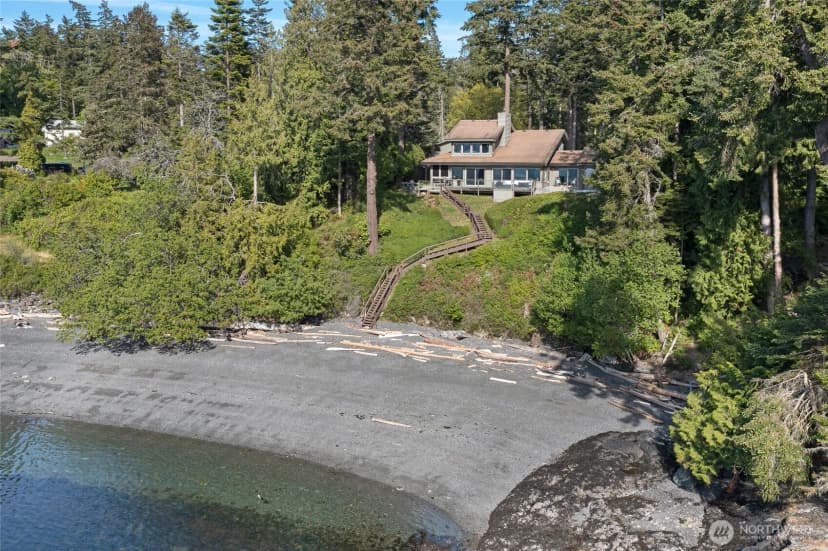 Property photo for 53 Smugglers Cove Road, Friday Harbor photo 4