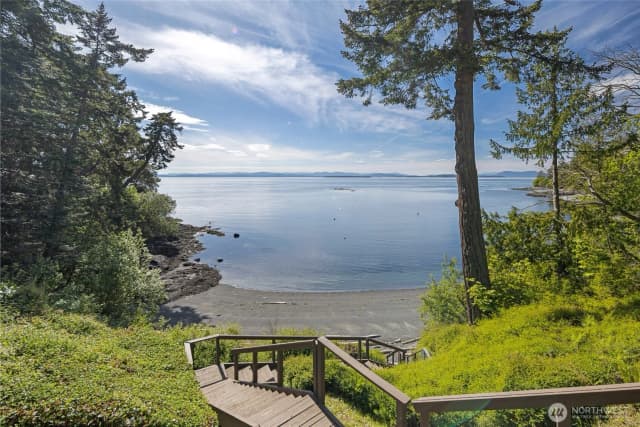 Property photo for 53 Smugglers Cove Road, Friday Harbor photo 3