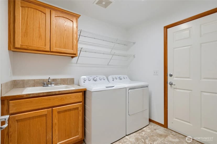 Property photo for 510 N Laventure Road #50, Mount Vernon photo 16