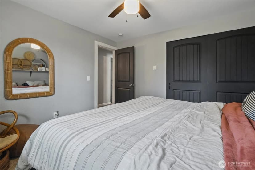 Property photo for 4349 Rhododendron Drive, Oak Harbor photo 16