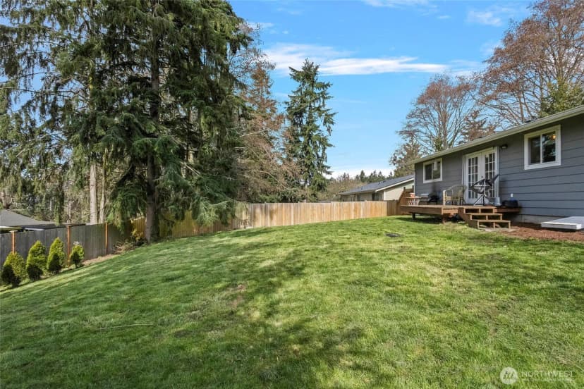 Property photo for 4349 Rhododendron Drive, Oak Harbor photo 19