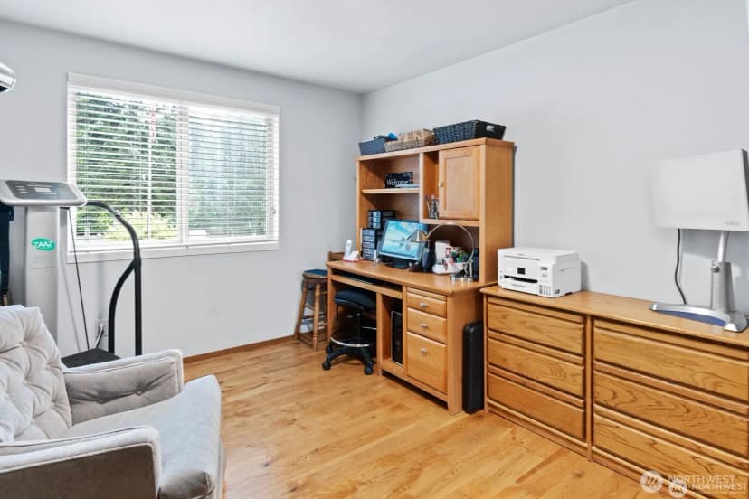 Property photo for 360 E Penzance Road W, Shelton photo 17