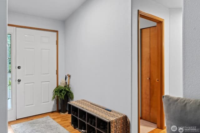 Property photo for 360 E Penzance Road W, Shelton photo 5