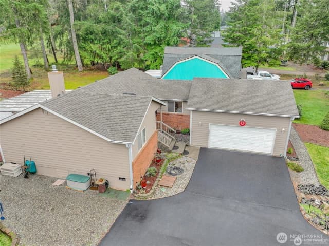 Property photo for 360 E Penzance Road W, Shelton photo 3