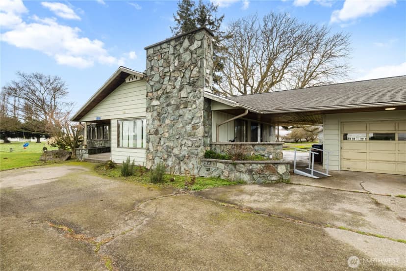 Property photo for 21563 21567 Cook Road, Sedro Woolley photo 4