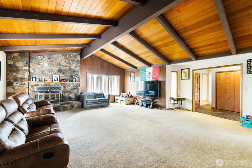 Property photo for 21563 21567 Cook Road, Sedro Woolley photo 9
