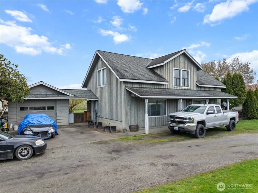 Property photo for 21563 21567 Cook Road, Sedro Woolley photo 3