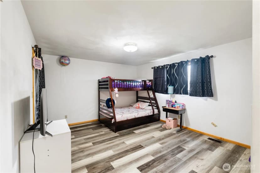 Property photo for 21563 21567 Cook Road, Sedro Woolley photo 15