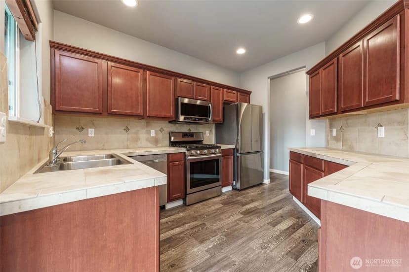 Property photo for 753 T Street Se, Tumwater photo 10