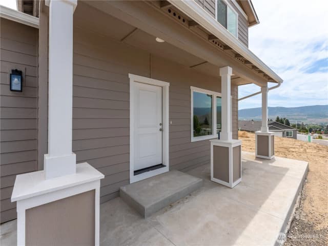 Property photo for 859 N Lyle Avenue, East Wenatchee photo 4