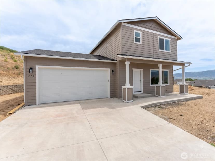 Property photo for 859 N Lyle Avenue, East Wenatchee photo 3