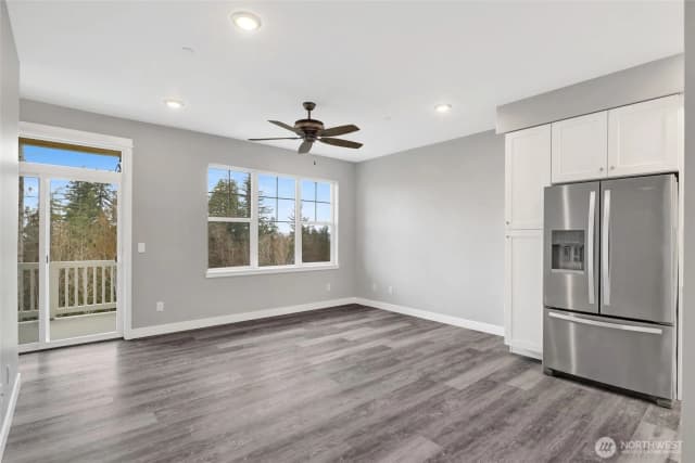 Property photo for 3527 Sussex Drive, Bellingham photo 4
