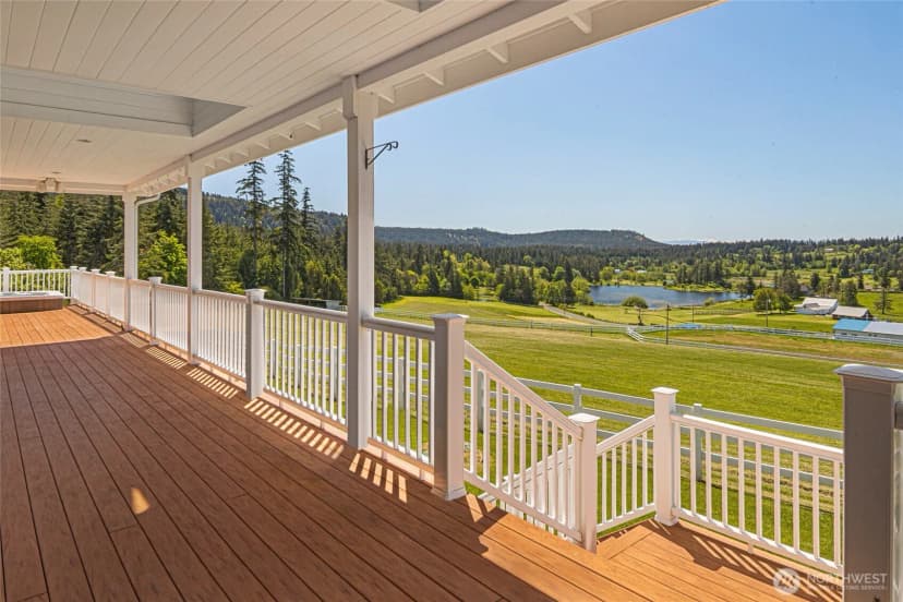 Property photo for 128 Twin Oaks Drive, San Juan Island photo 14