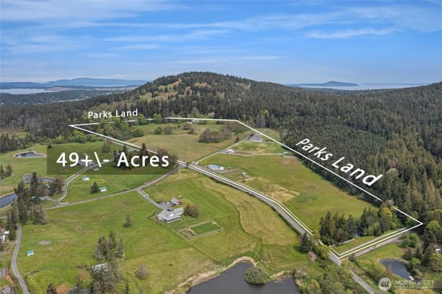 Property photo for 128 Twin Oaks Drive, San Juan Island photo 2