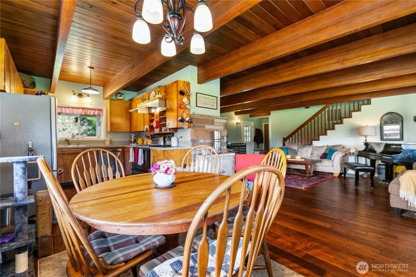Property photo for 7311 State Route 9, Sedro Woolley photo 9