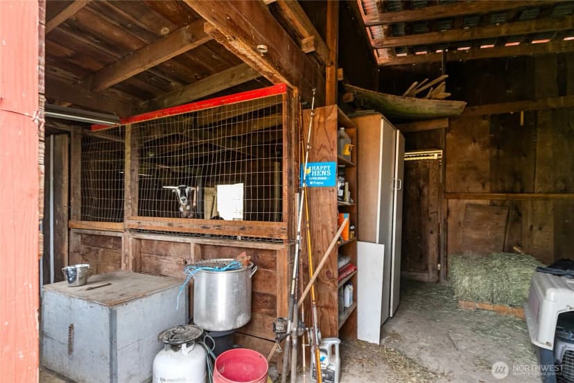 Property photo for 7311 State Route 9, Sedro Woolley photo 28