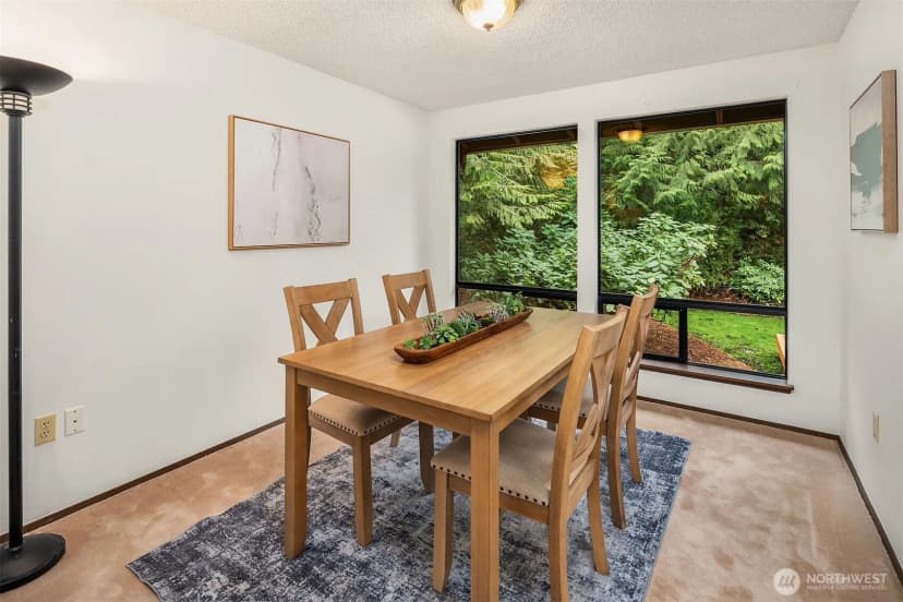 Property photo for 2035 201st Avenue Se, Sammamish photo 8