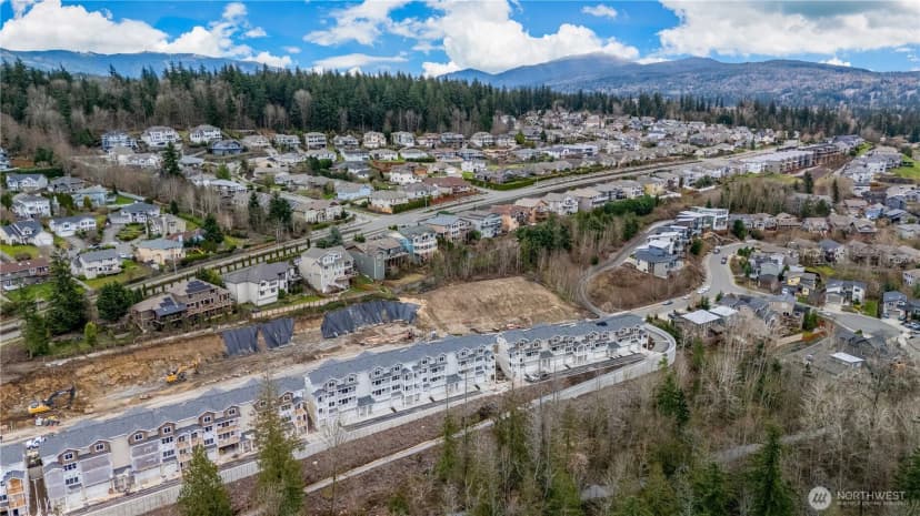 Property photo for 3523 Sussex Drive, Bellingham photo 40