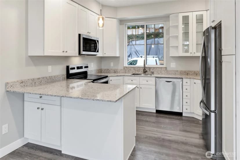 Property photo for 3523 Sussex Drive, Bellingham photo 7