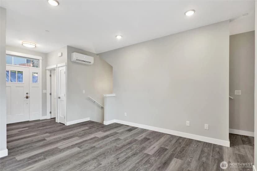 Property photo for 3523 Sussex Drive, Bellingham photo 23