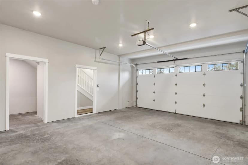 Property photo for 3523 Sussex Drive, Bellingham photo 30