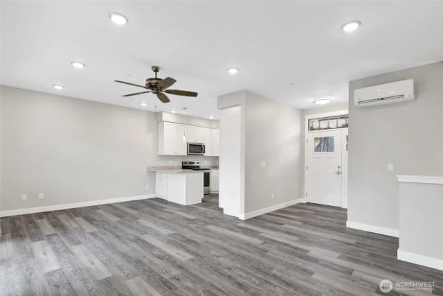 Property photo for 3523 Sussex Drive, Bellingham photo 5