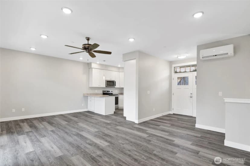 Property photo for 3523 Sussex Drive, Bellingham photo 5