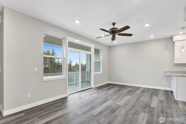 Property photo for 3523 Sussex Drive, Bellingham photo 4
