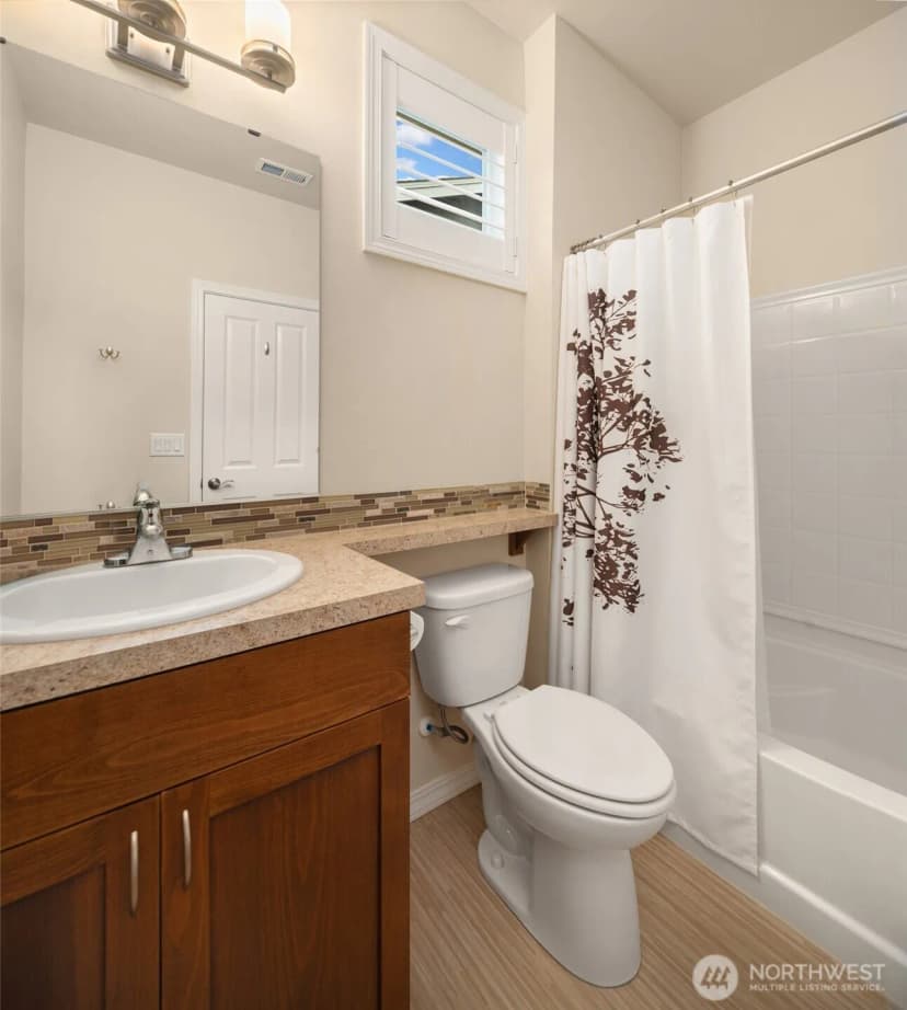 Property photo for 18920 145th Street E, Bonney Lake photo 16
