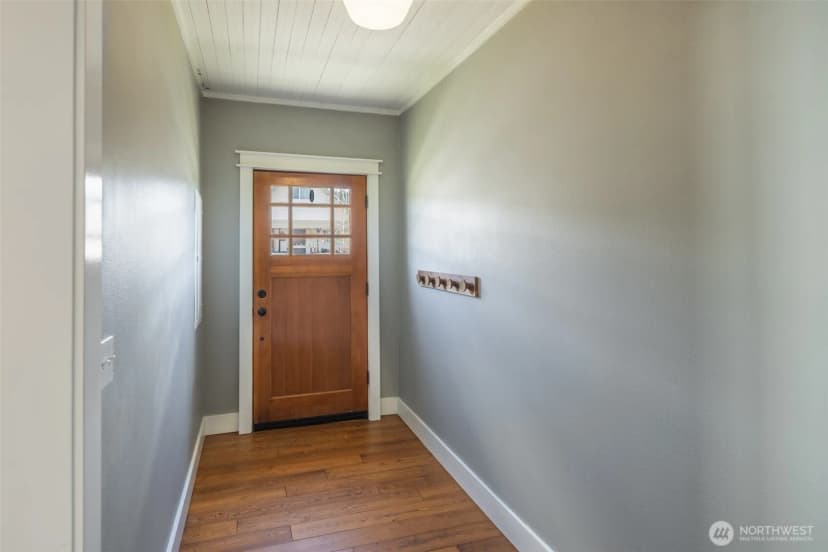 Property photo for 308 S 1st Street, Roslyn photo 21