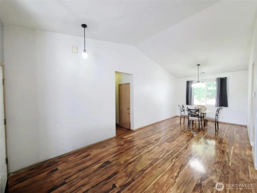 Property photo for 21414 38th Avenue Ct E, Spanaway photo 11