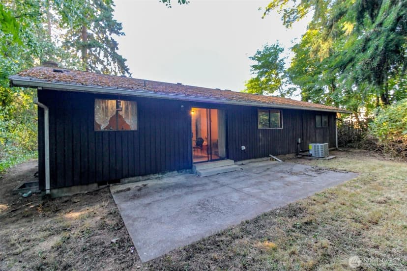 Property photo for 424 E 80th St, Tacoma photo 16