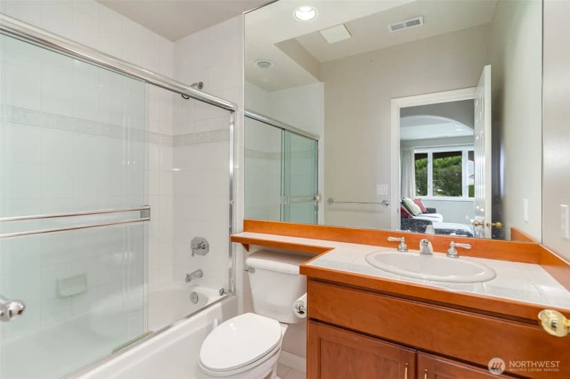 Property photo for 5692 176th Place Se, Bellevue photo 19